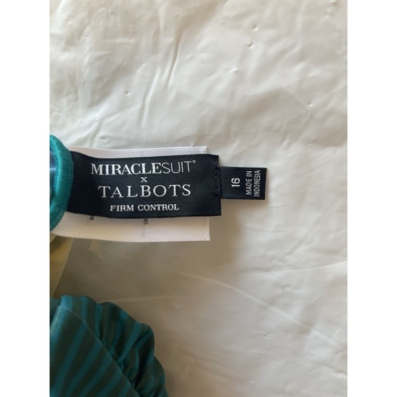 Miraclesuit X Talbots AVANTI BANDEAU ONE PIECE - PAINTERLY STRIPE Size 16 Beach - Picture 8 of 9